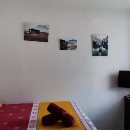 Apartment Joli Le Chamois Blanc Chamonix, Parking